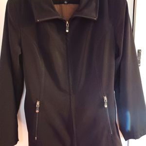Fleet Street Woman's Black Zip Up Jacket
